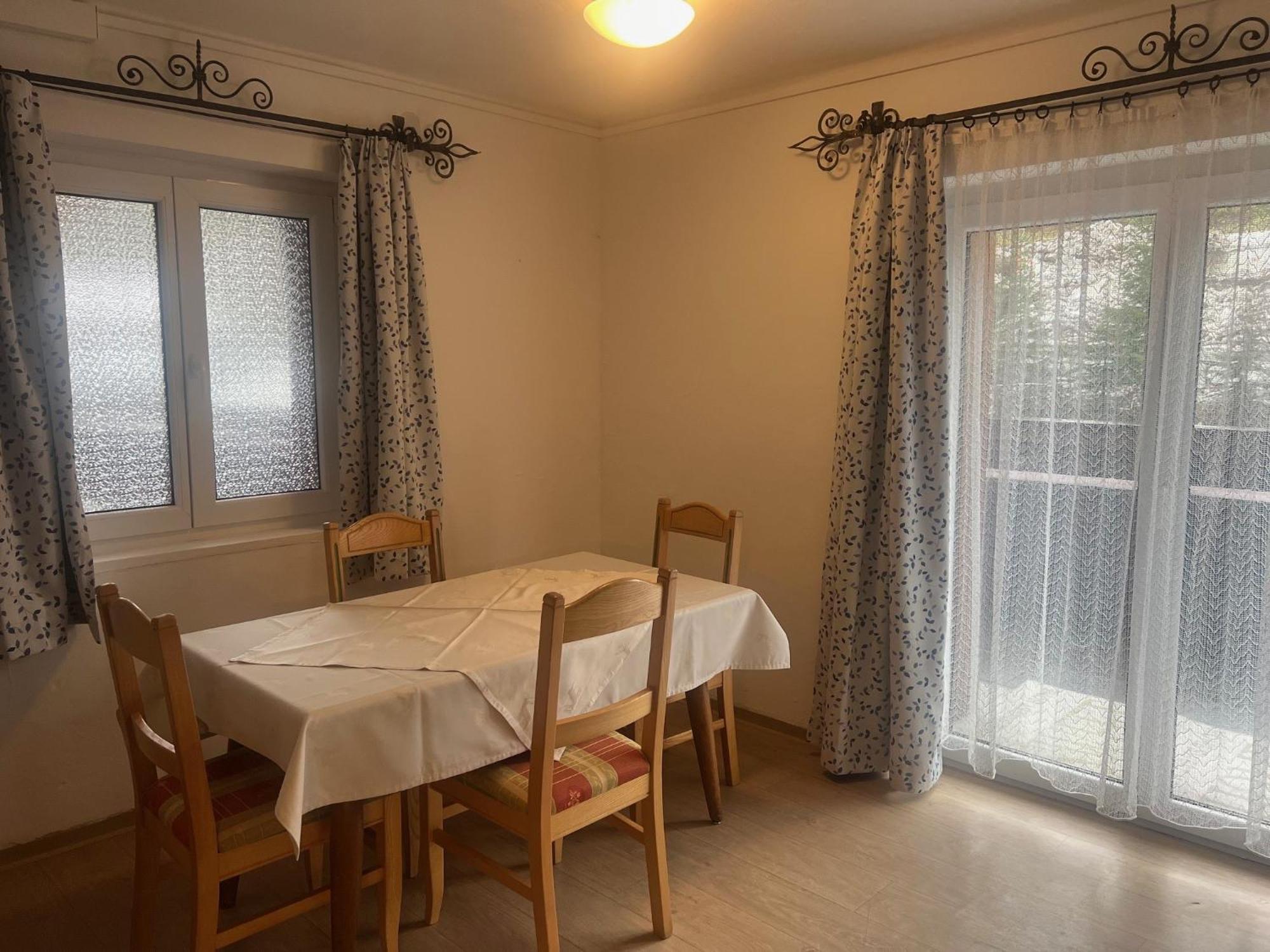 Intown Apartment Schmiede 萨尔巴赫 外观 照片