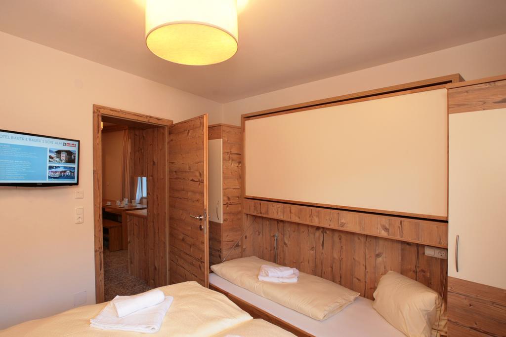 Intown Apartment Schmiede 萨尔巴赫 外观 照片